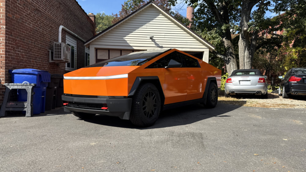 Signs and vehicle wraps gallery image