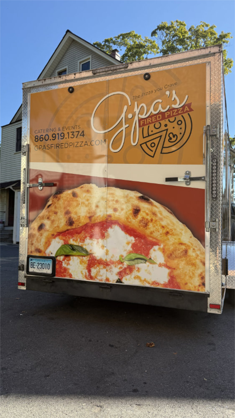 Signs and vehicle wraps gallery image