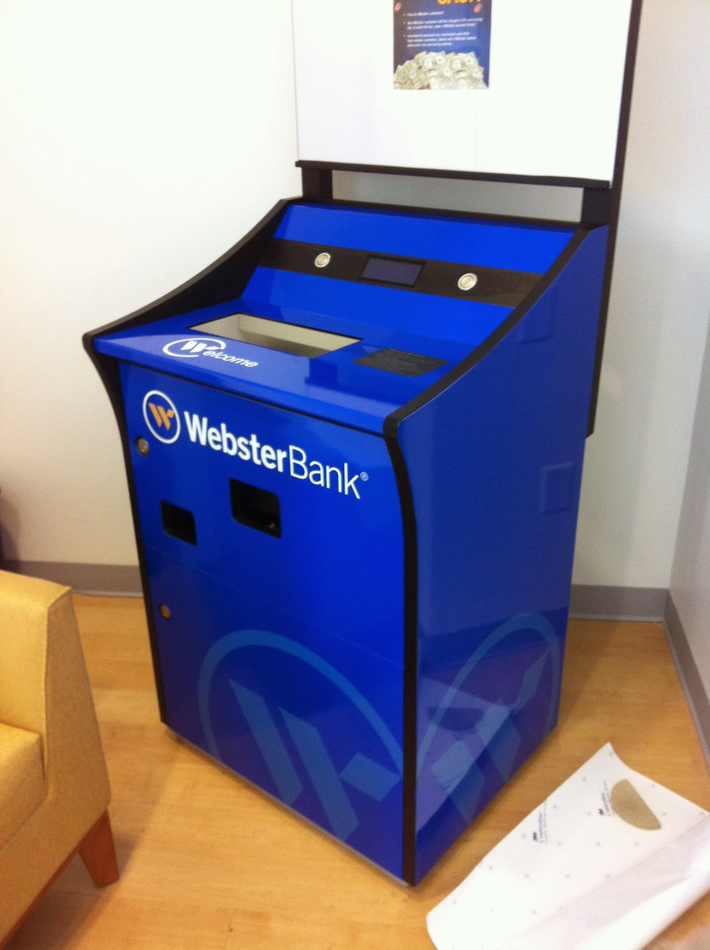 Signs and vehicle wraps gallery image