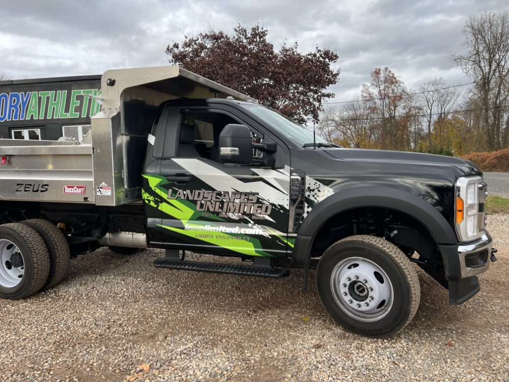 Signs and vehicle wraps gallery image