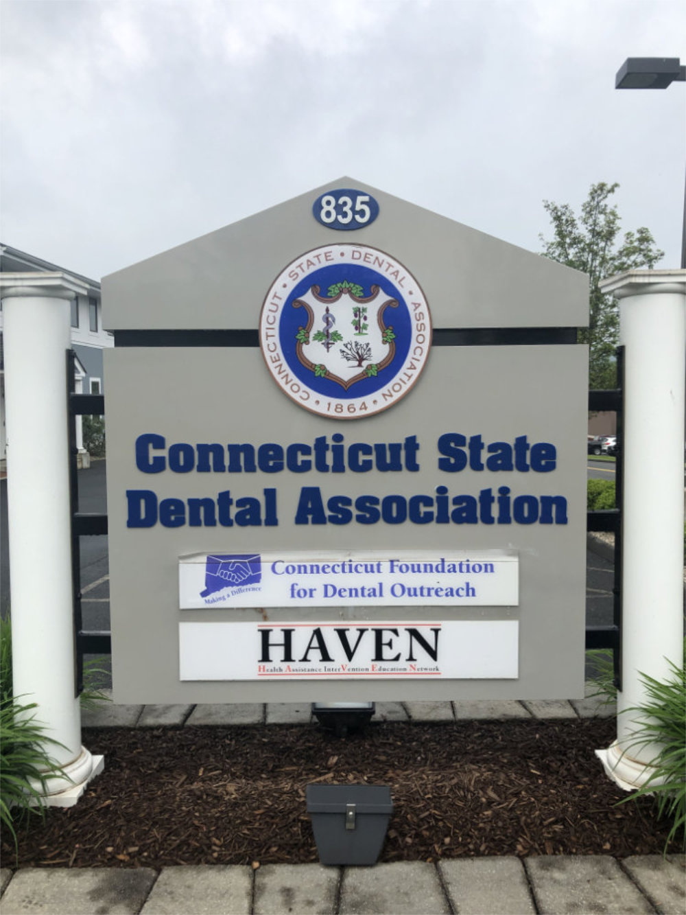 Signs and vehicle wraps gallery image