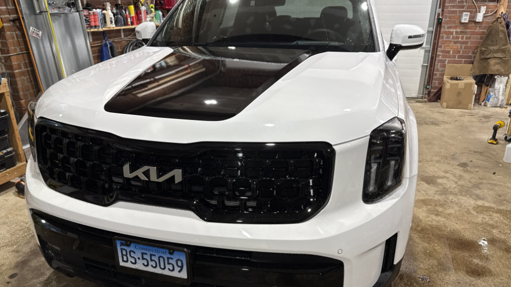 Signs and vehicle wraps gallery image