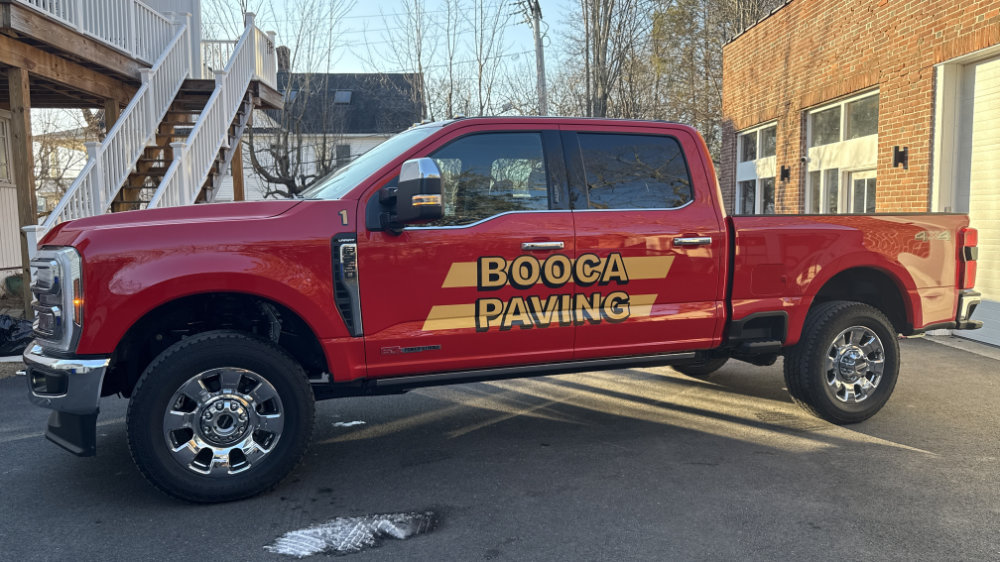 Signs and vehicle wraps gallery image