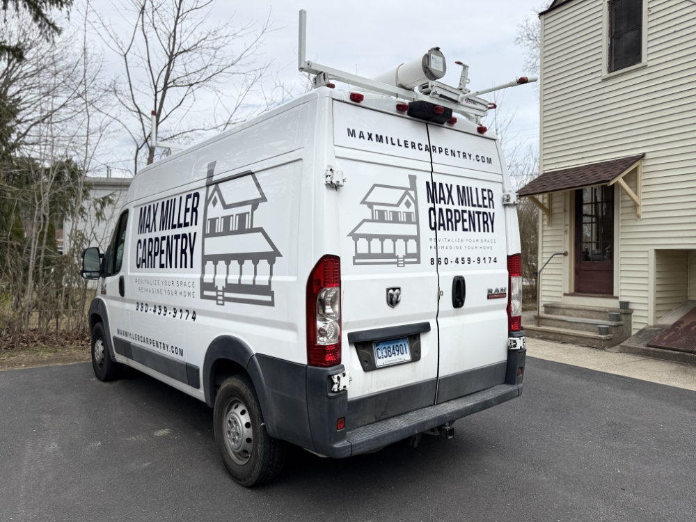 Signs and vehicle wraps gallery image