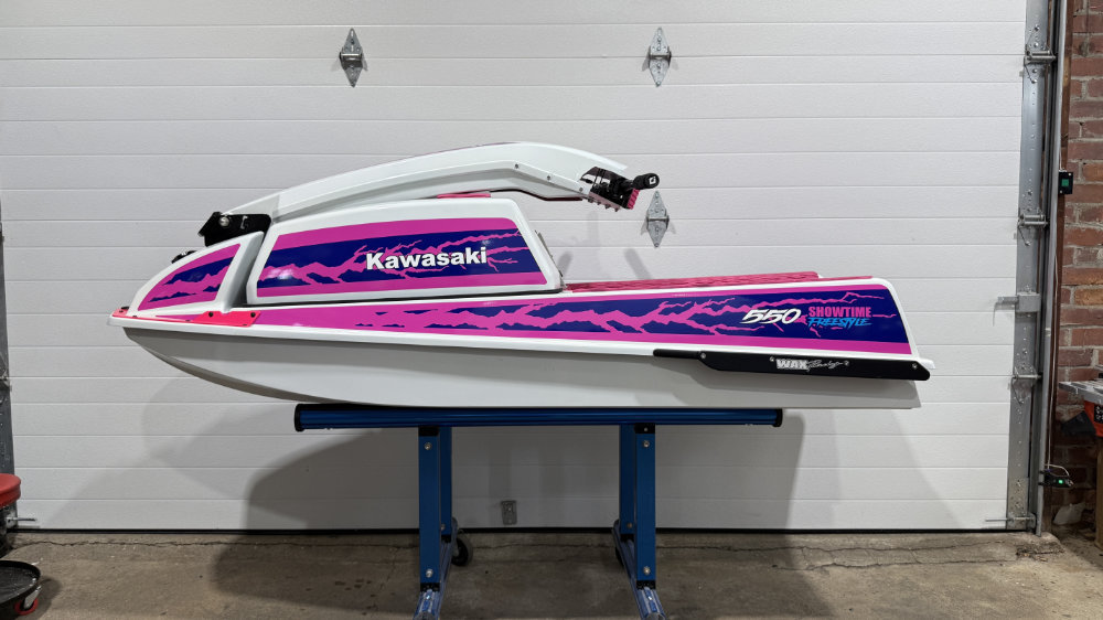 Signs and vehicle wraps gallery image